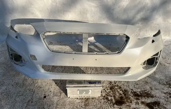 Subaru Impreza V Front bumper 57704FL000