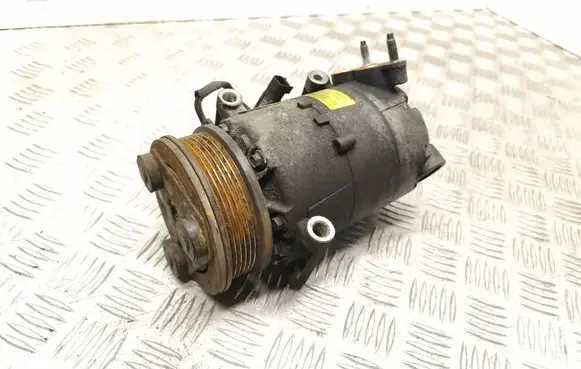Ford Focus Air conditioning (A/C) compressor (pump) AV6119D629DA