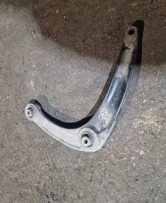 Peugeot 5008 Front lower control arm/wishbone