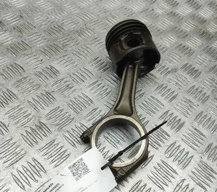 Jaguar XJ X350 Piston 
