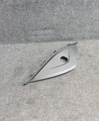 BMW 4 F32 F33 Dashboard side end trim 9218553 17397510