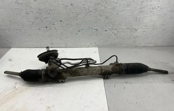 Peugeot 206 CC Steering rack 6820000085