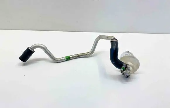Brake vacuum hose/pipe