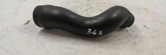 Opel Zafira A Engine coolant pipe/hose