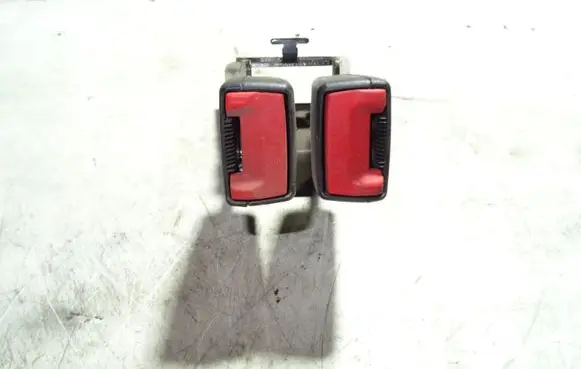 Audi Q7 4L Middle seatbelt buckle (rear) 4L0857739G