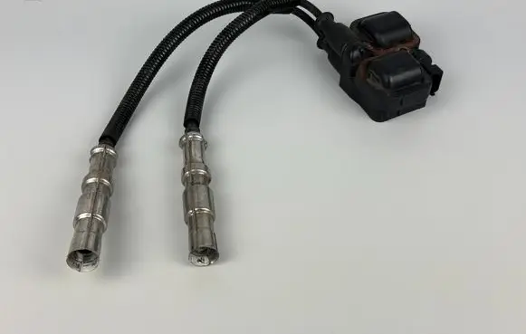 Mercedes-Benz A W169 High voltage ignition coil A0001587803 09T265 0221503035