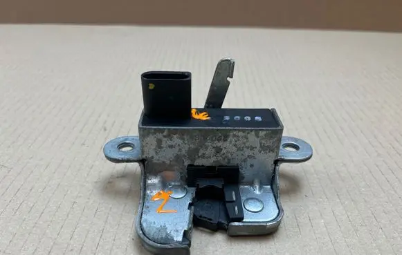 Seat Leon (1P) Tailgate/trunk/boot lock/catch/latch 