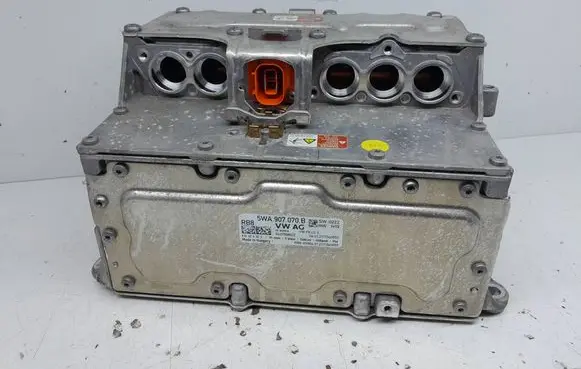 Cupra Formentor Voltage converter/converter module 5WA907070B 043750801Z 04012117340055