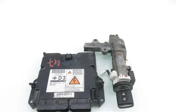 Nissan Navara Engine control unit/module ECU MB2758006753 23710EC07B N0502321