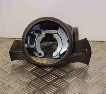 Mercedes-Benz GLE (W166 - C292) Steering wheel column trim