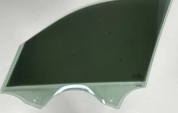 BMW X3 G01 Front door window glass four-door 7397130