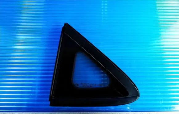 Ford Fiesta Rear vent window glass H1BBA29751A