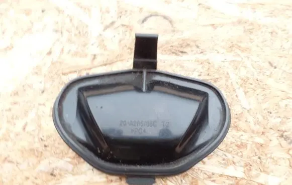 Opel Vectra C Headlight/headlamp dust cover