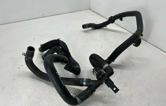 Ford Escape IV Engine coolant pipe/hose PZ1118C266AA