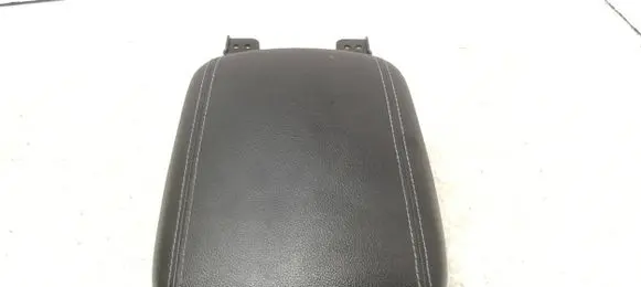 KIA Sportage Armrest