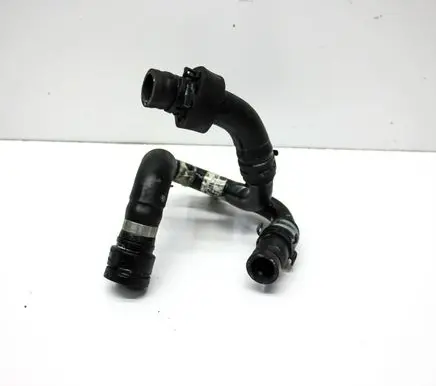 Porsche Cayenne (92A) Engine coolant pipe/hose 7P0121070F