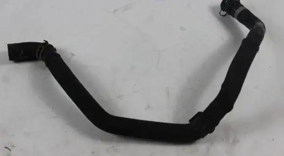Volkswagen PASSAT B8 Engine coolant pipe/hose 3Q0121108A 15151904S