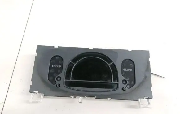 Renault Modus Speedometer (instrument cluster) 16789068 1678906-8