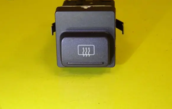 Skoda Fabia Mk2 (5J) Windscreen/window heater switch 5J0959621