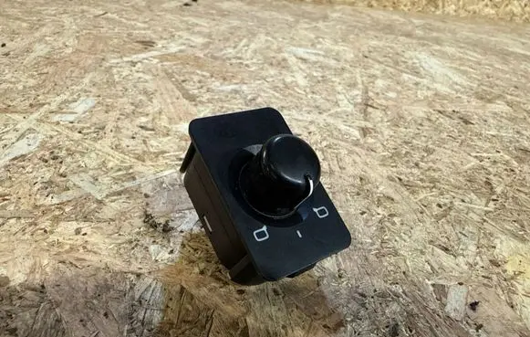 Audi A6 S6 C5 4B Wing mirror switch 4B0959565A
