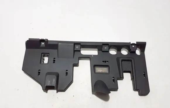 Volkswagen Touareg II Panel trim 7P1863097