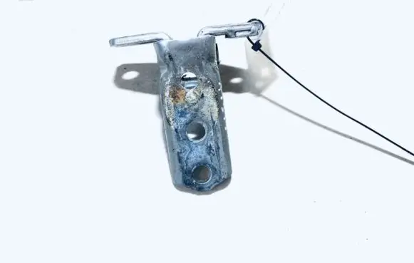 Mitsubishi Pajero Front door upper hinge a048520