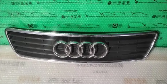 Audi A6 S6 C5 4B Front bumper upper radiator grill 4B0853651A