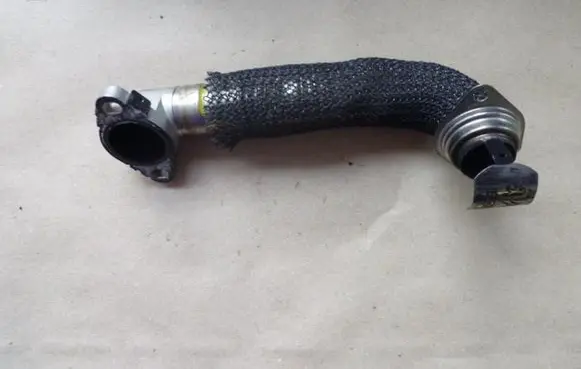 Citroen C4 I Picasso Turbo turbocharger oiling pipe/hose 9674950180 VD168