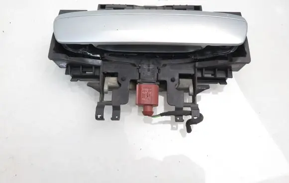 Audi A8 S8 D3 4E Front door exterior handle 