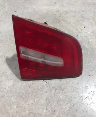Audi A6 S6 C6 4F Tailgate rear/tail lights 4F5945093E