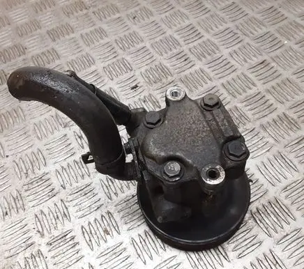 Volkswagen Golf IV Power steering pump 030145269A