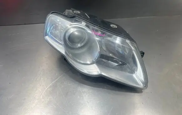 Volkswagen PASSAT B6 Headlight/headlamp 3c0941006q