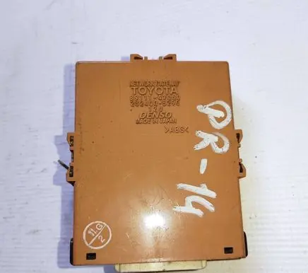 Toyota Prius (XW20) Gateway control module 8911147050 2324005290