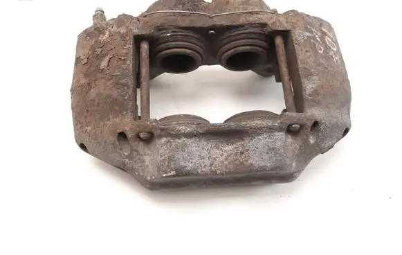 Toyota Hilux (AN10, AN20, AN30) Front brake caliper