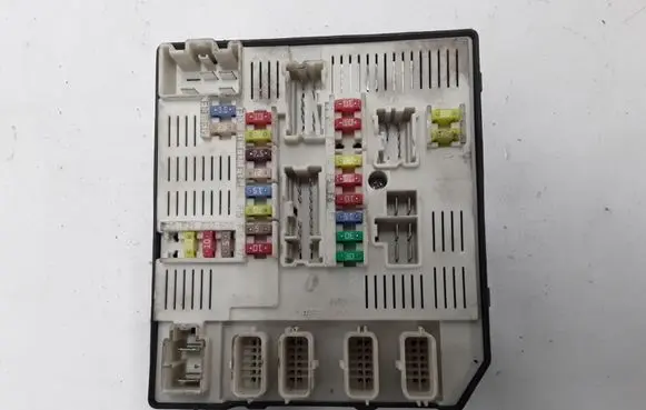 Renault Megane III Fuse module