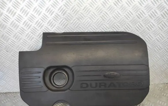 Engine cover (trim)
