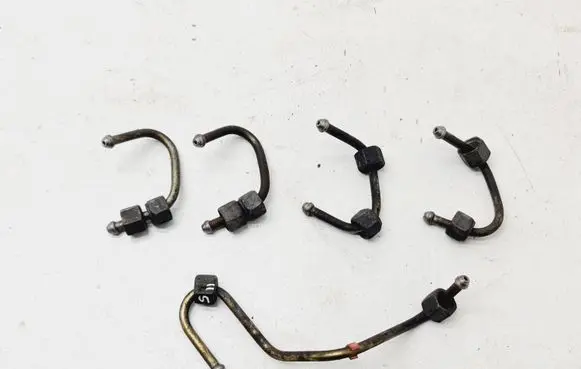 Renault Scenic II - Grand scenic II Fuel injector supply line/pipe 