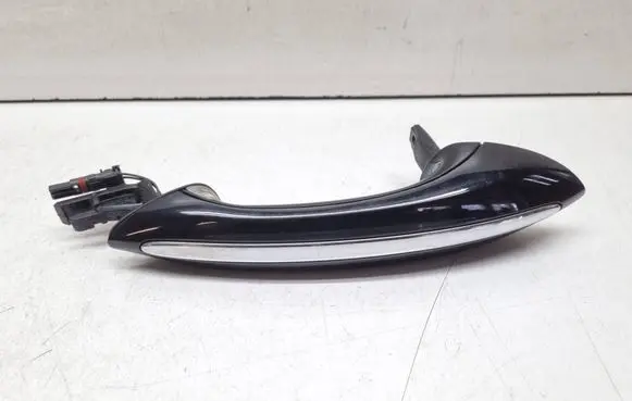 BMW 5 F10 F11 Front door exterior handle