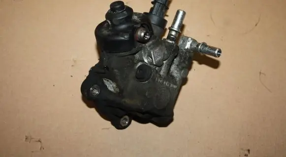 Hyundai i40 Fuel injection high pressure pump 331002A600 0445010596