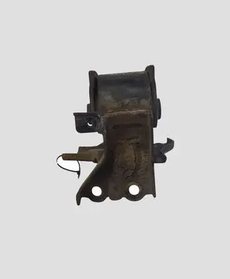 KIA Sportage Engine mount bracket