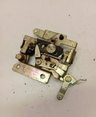 Volkswagen Transporter - Caravelle T4 Sliding door lock 721843654B