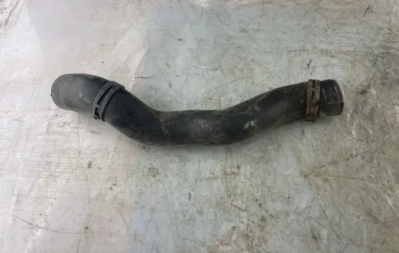 Opel Signum Engine coolant pipe/hose 9202102