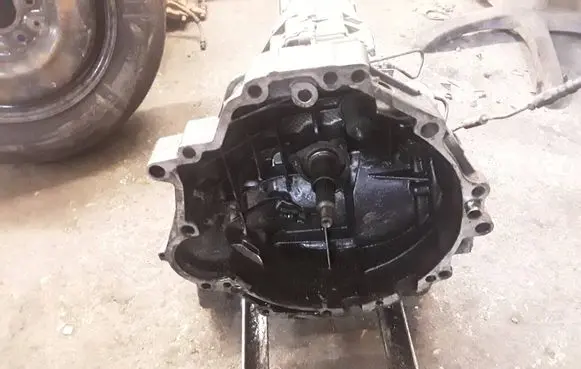 Audi A6 S6 C6 4F Manual 6 speed gearbox GYX
