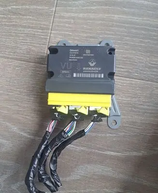 Renault Zoe Airbag control unit/module A3C10103700