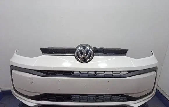 Audi Coupe Front bumper 1S0807221F