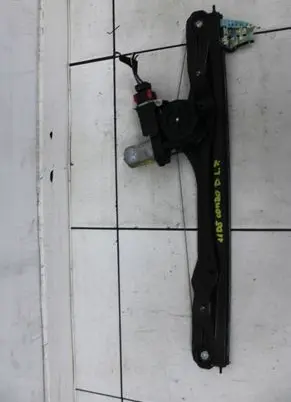 Opel Combo D Front door window regulator with motor 