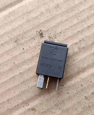 Audi Q7 4L Other relay 7M0951253C