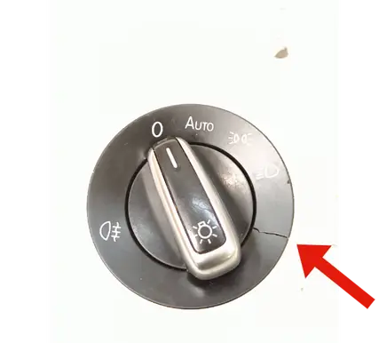 Volkswagen PASSAT B7 Light switch