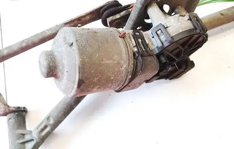 Peugeot 206 Wiper motor 0390241523