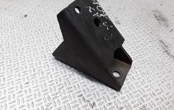 Hyundai Galloper Engine mounting bracket